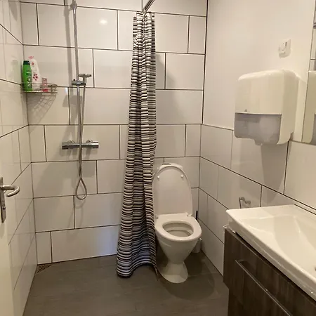 Tvind אכסניה *